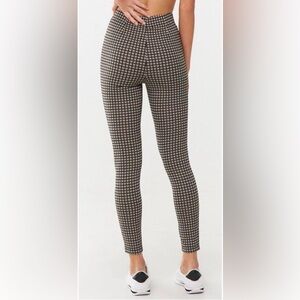 Forever 21 Woman’s checkered or plaid leggings/pants
